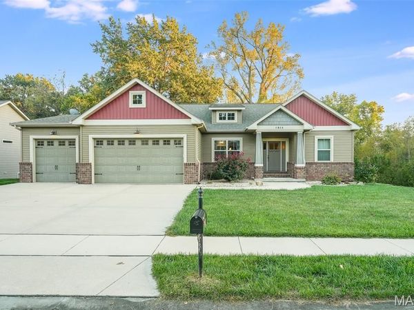 8914 Wheat Drive, Troy, IL 62294