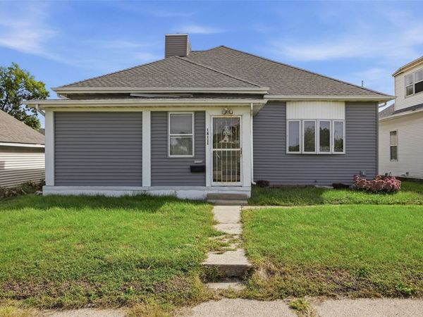 1811 3rd Street SW, Cedar Rapids, IA 52404