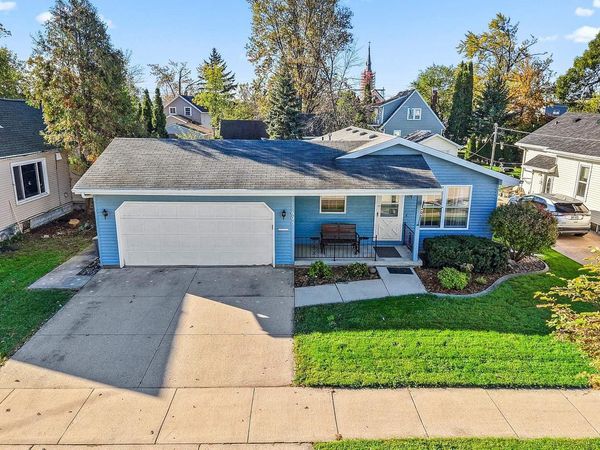 605 5TH STREET, Menasha, WI 54956