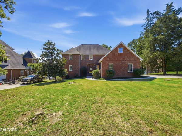 197 Hartford Village Way, Kingston, TN 37763