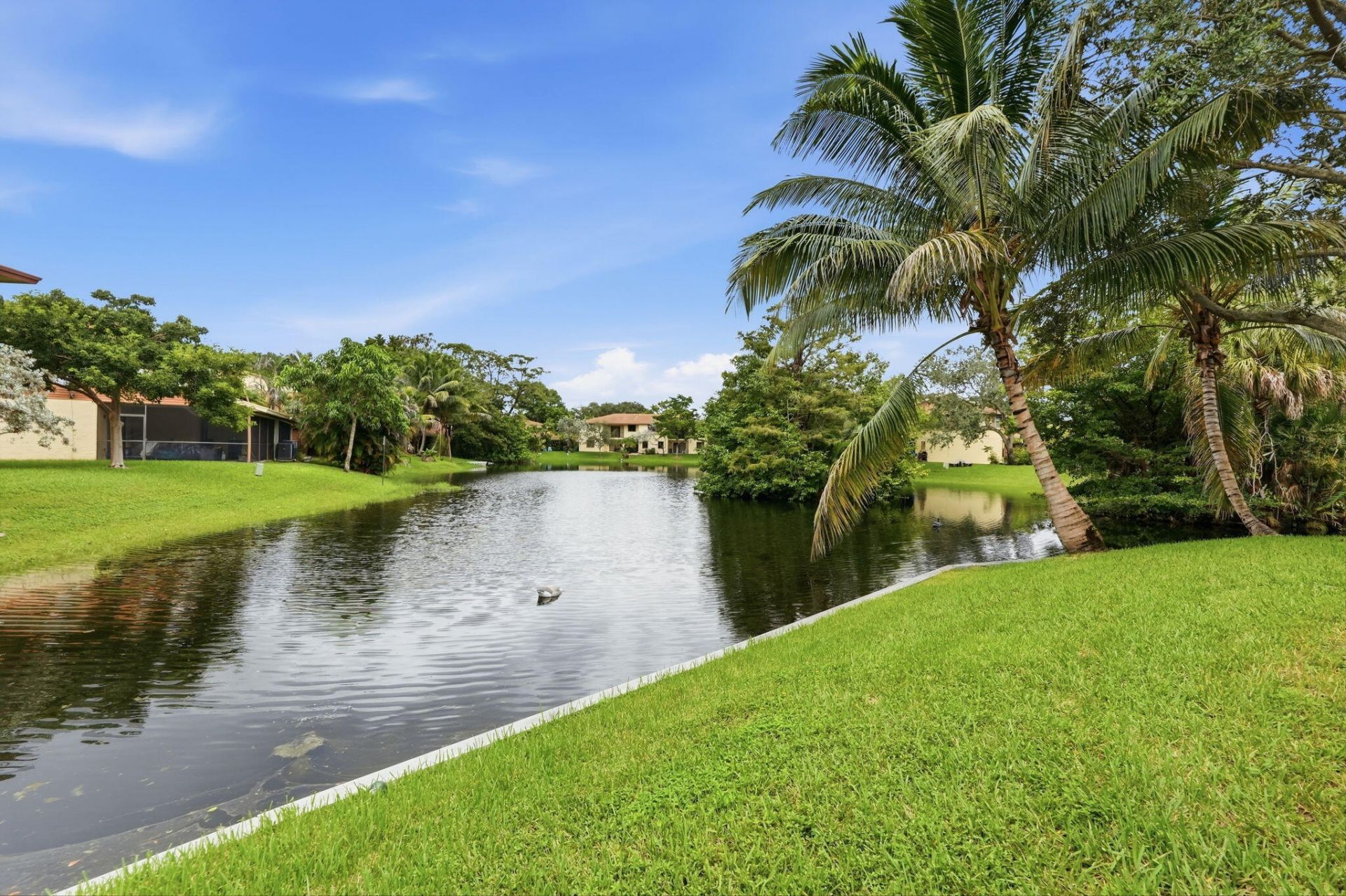 6180 Pine Tree Lane, Unit B, Tamarac, FL 33319 Photo
