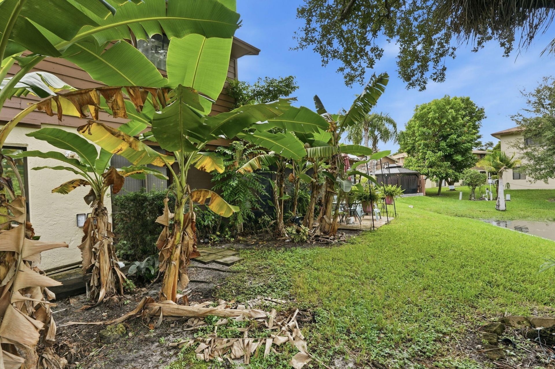 6180 Pine Tree Lane, Unit B, Tamarac, FL 33319 Photo