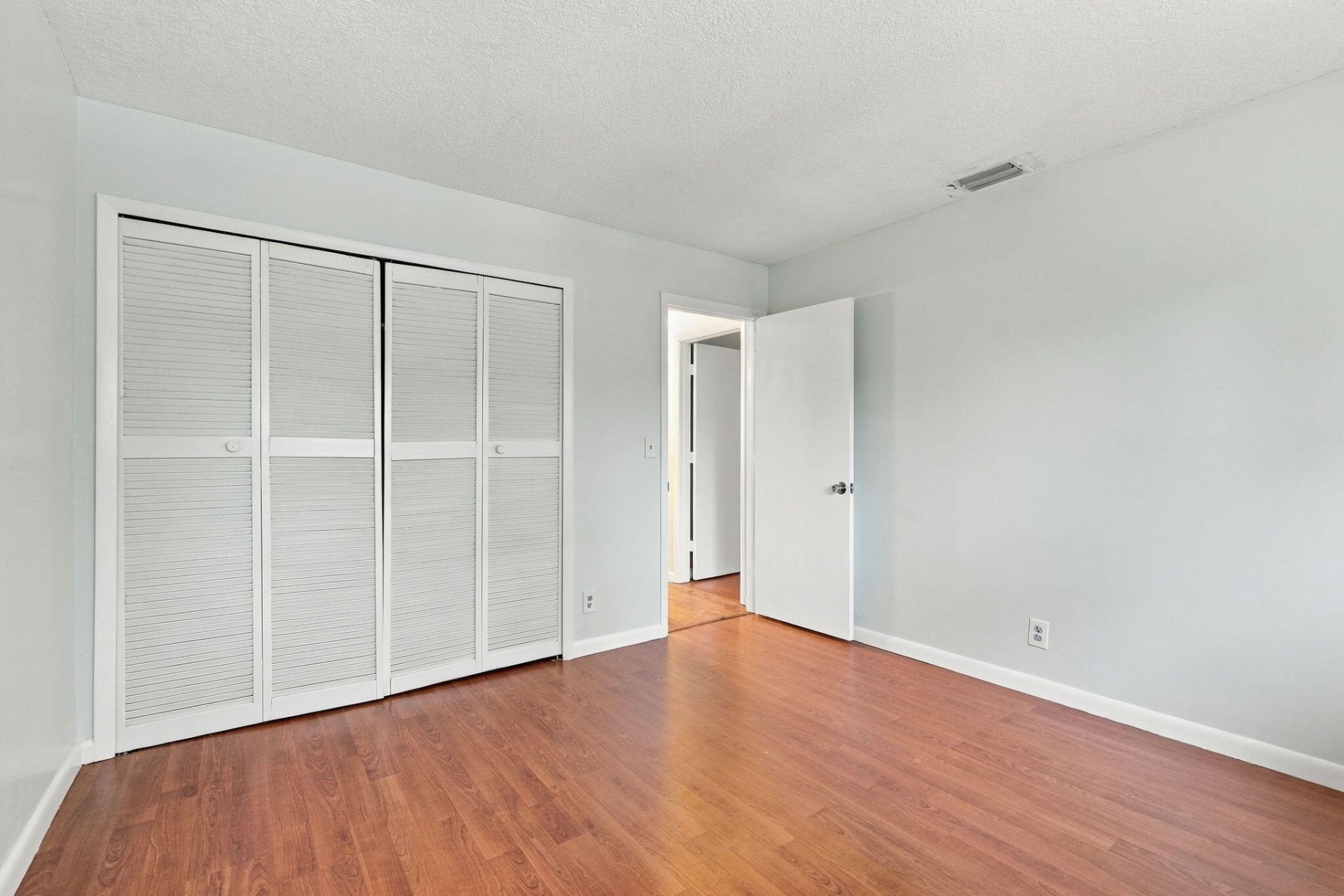 6180 Pine Tree Lane, Unit B, Tamarac, FL 33319 Photo