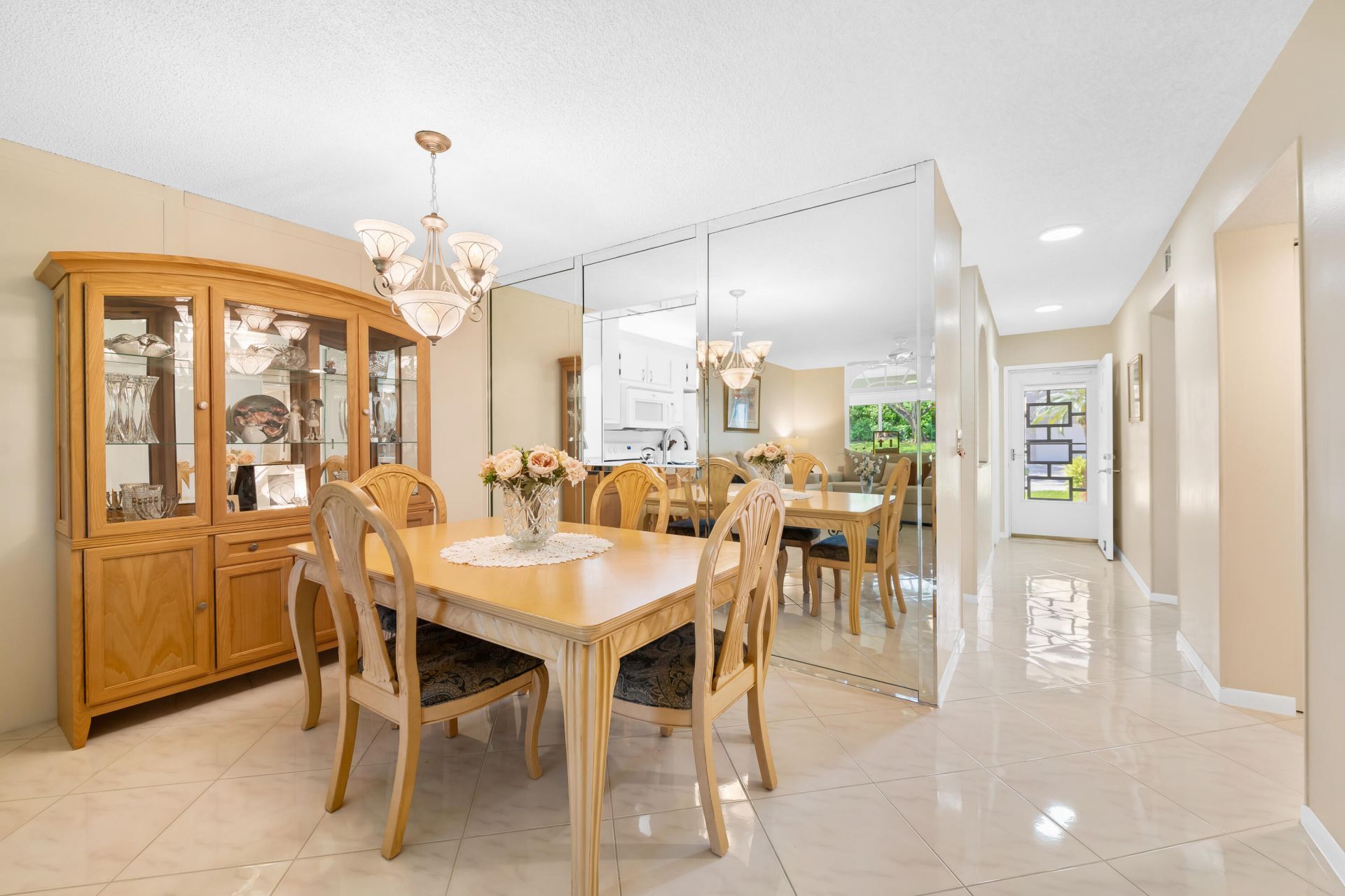 9095 Flynn Circle, Unit 2, Boca Raton, FL 33496 Photo
