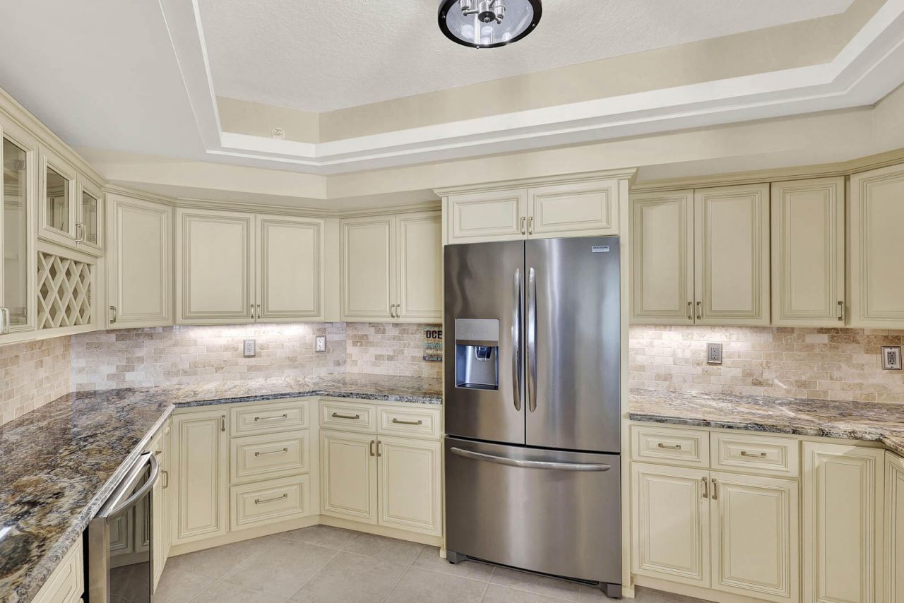 8600 S Ocean Drive, Unit 1105, Jensen Beach, FL 34957 Photo