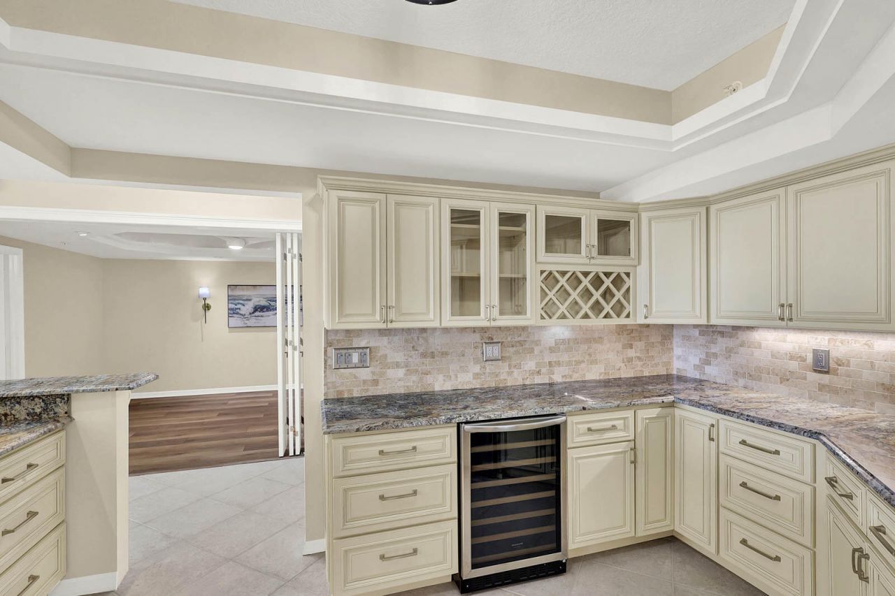 8600 S Ocean Drive, Unit 1105, Jensen Beach, FL 34957 Photo