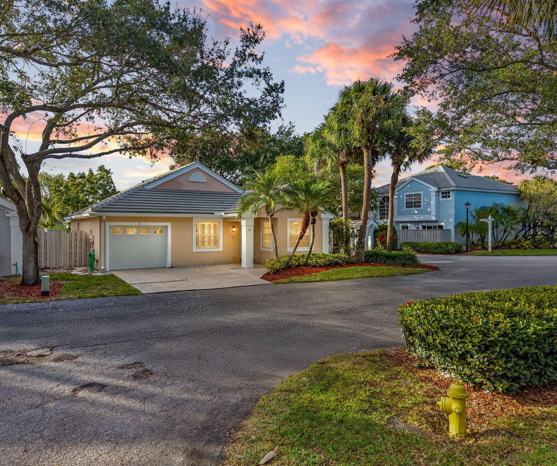 28 Governors Court, Palm Beach Gardens, FL 33418 Photo
