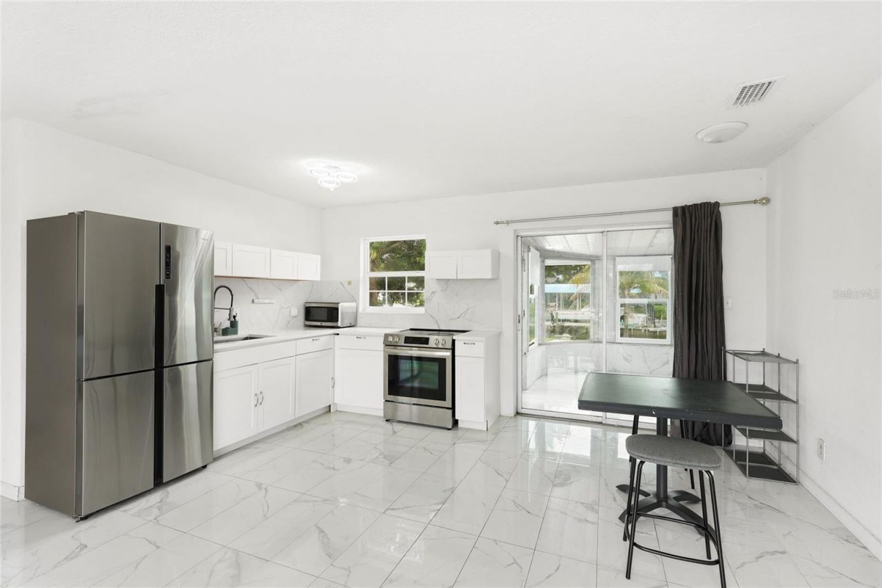 6815 Georgia Avenue, Bradenton, FL 34207 Photo