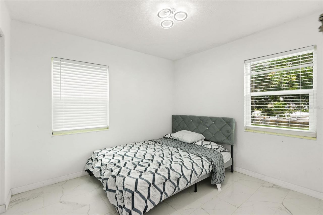 6815 Georgia Avenue, Bradenton, FL 34207 Photo