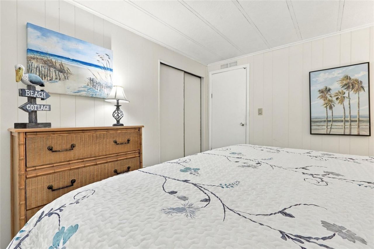 266 Camelot Drive , Nokomis, FL 34275 Photo