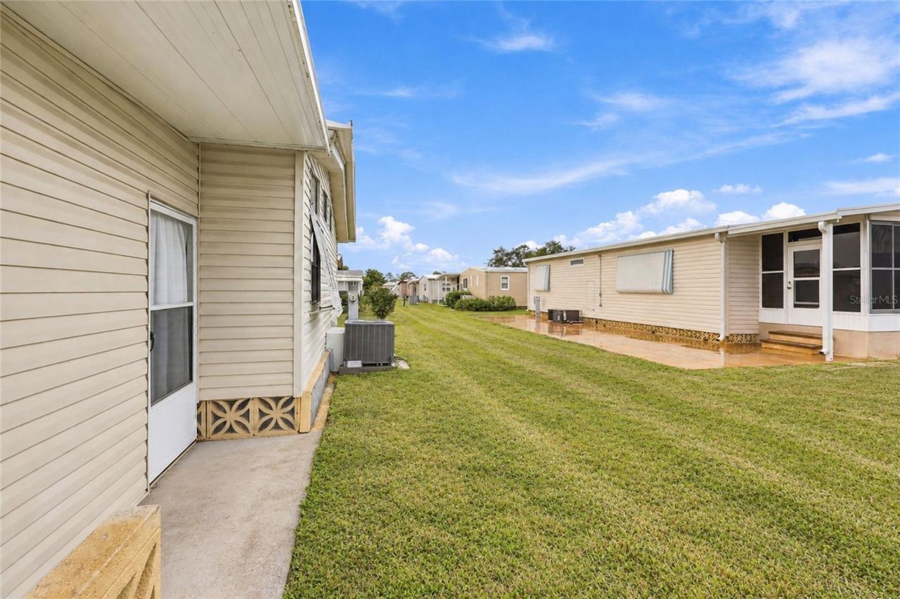 266 Camelot Drive , Nokomis, FL 34275 Photo