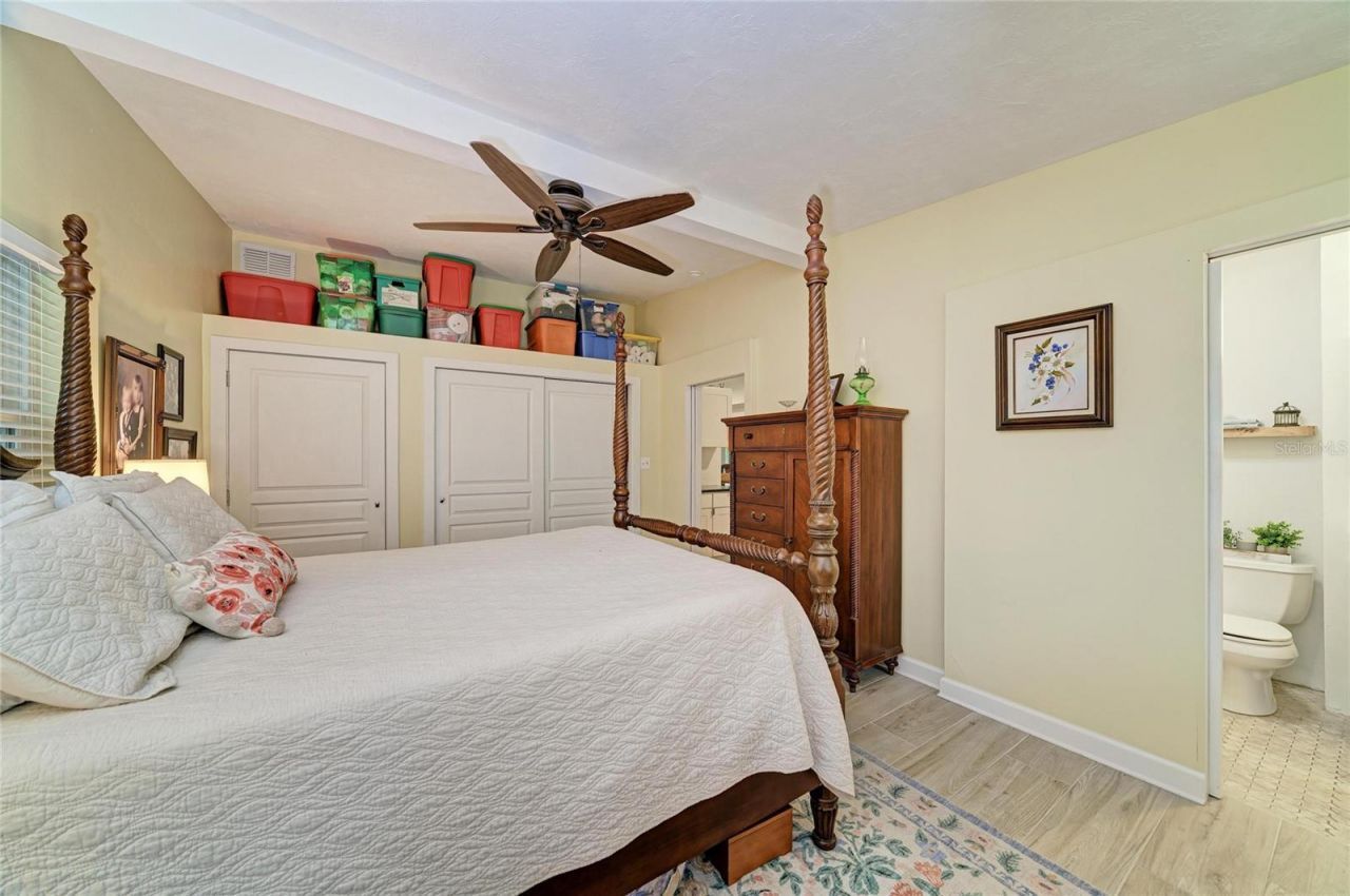 126 Holly Avenue , Sarasota, FL 34243 Photo