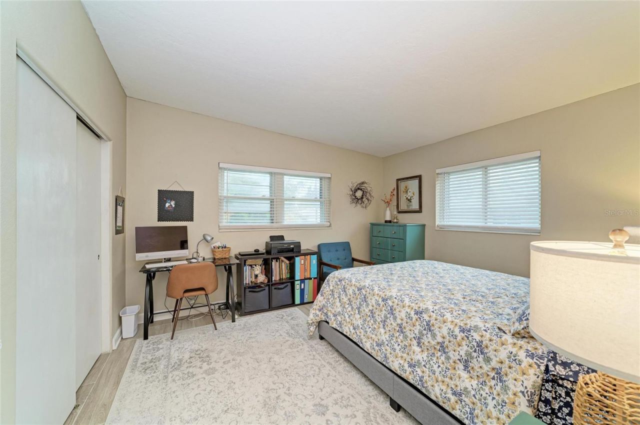 126 Holly Avenue , Sarasota, FL 34243 Photo