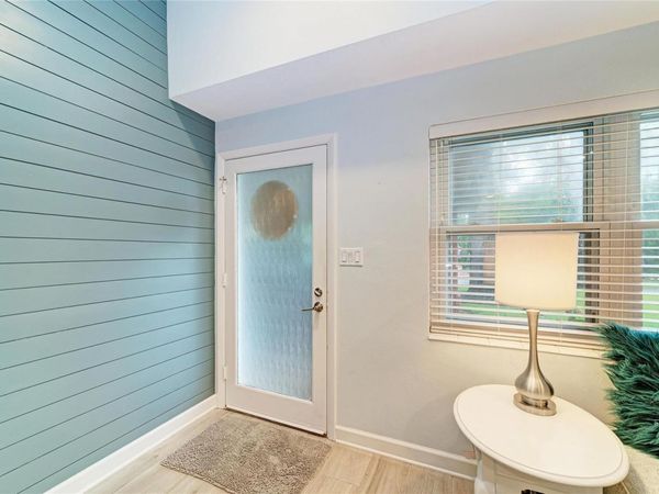 126 HOLLY AVENUE , SARASOTA, FL 34243