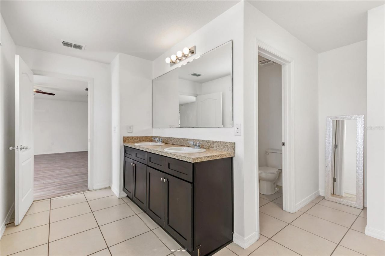 2150 Rockmart Loop , Tavares, FL 32778 Photo