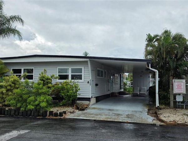 18675 US HIGHWAY 19 N, Unit 225, CLEARWATER, FL 33764