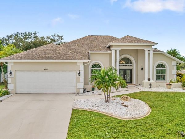 4202 AUGUSTA TERRACE E, BRADENTON, FL 34203