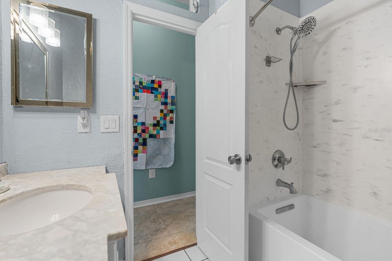 4202 Augusta Terrace E, Bradenton, FL 34203 Photo