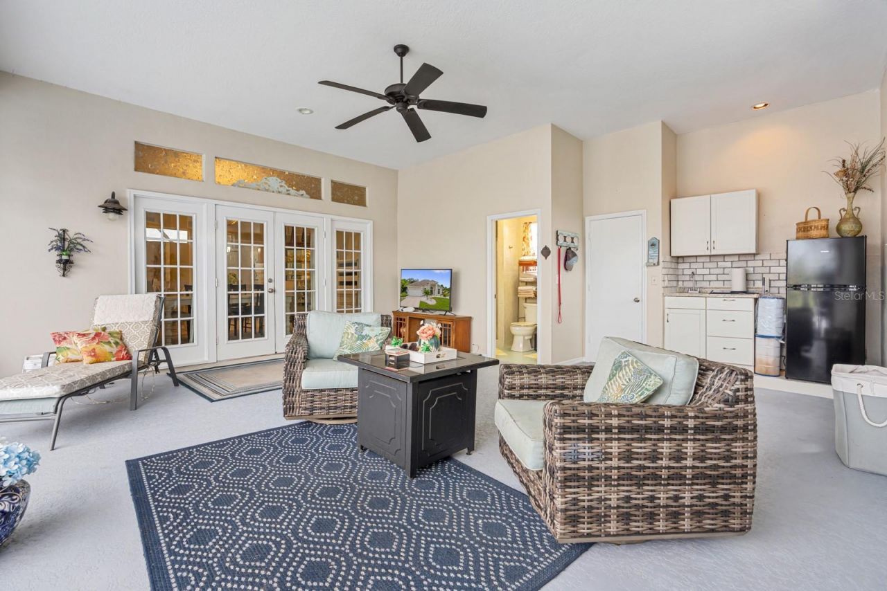 4202 Augusta Terrace E, Bradenton, FL 34203 Photo