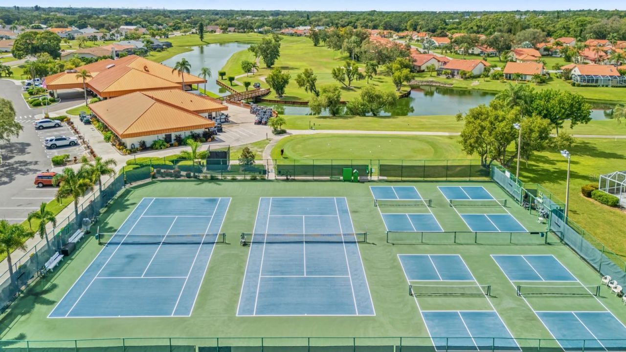 4202 Augusta Terrace E, Bradenton, FL 34203 Photo