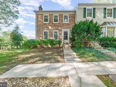 4076 CHAMPIONSHIP DRIVE , ANNANDALE, VA 22003