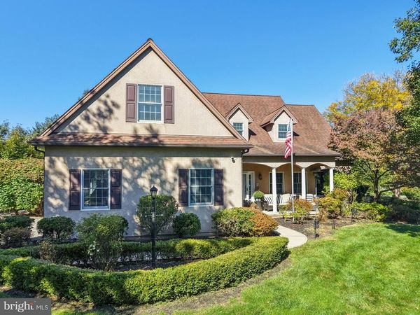 1673 KEVIN DRIVE , BETHLEHEM, PA 18015