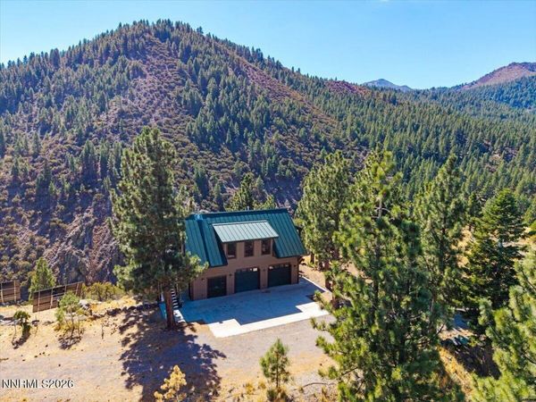 16480 Logan Meadow Lane, Reno, NV 89511