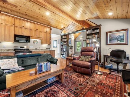 16480 Logan Meadow Lane, Reno, NV 89511 Photo