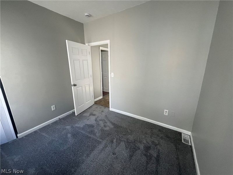 7704 Brinsmade Avenue, Cleveland, OH 44102 Photo 14