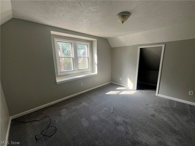 7704 Brinsmade Avenue, Cleveland, OH 44102 Photo 27