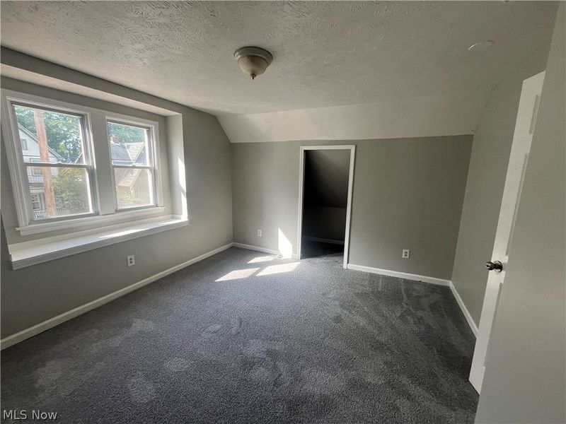 7704 Brinsmade Avenue, Cleveland, OH 44102 Photo 28