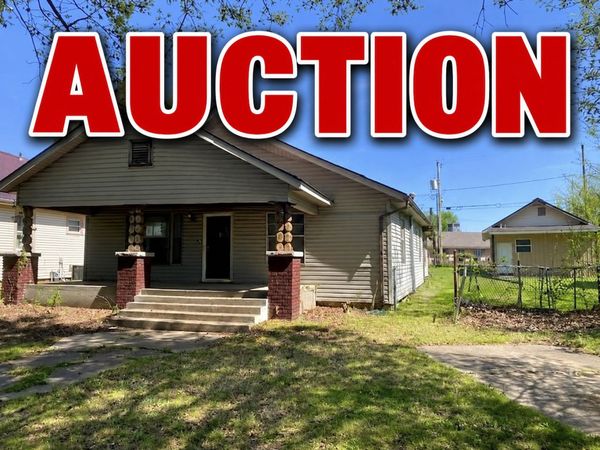 208 N P Street, Muskogee, OK 74403