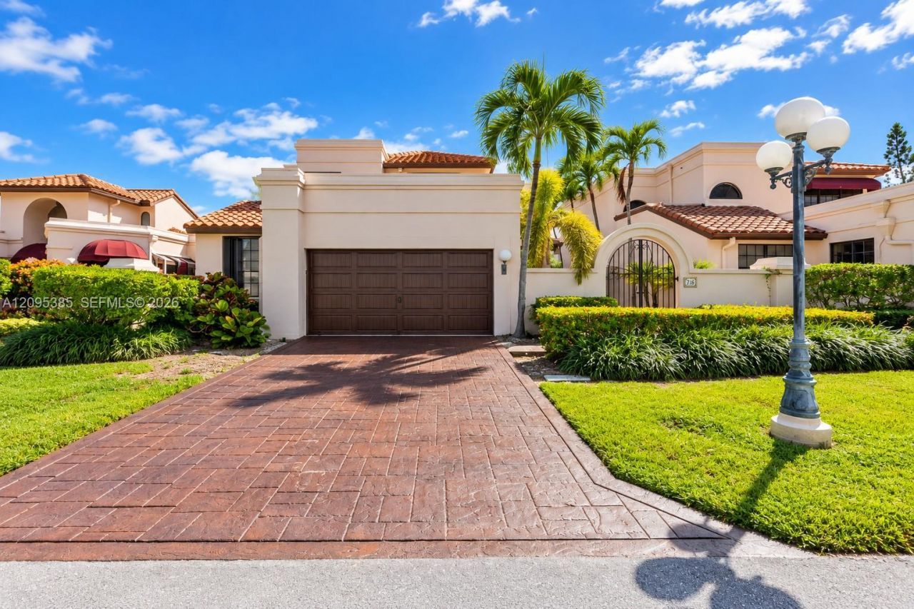 718 Deer Creek Via Verona, Deerfield Beach, FL 33442 Photo