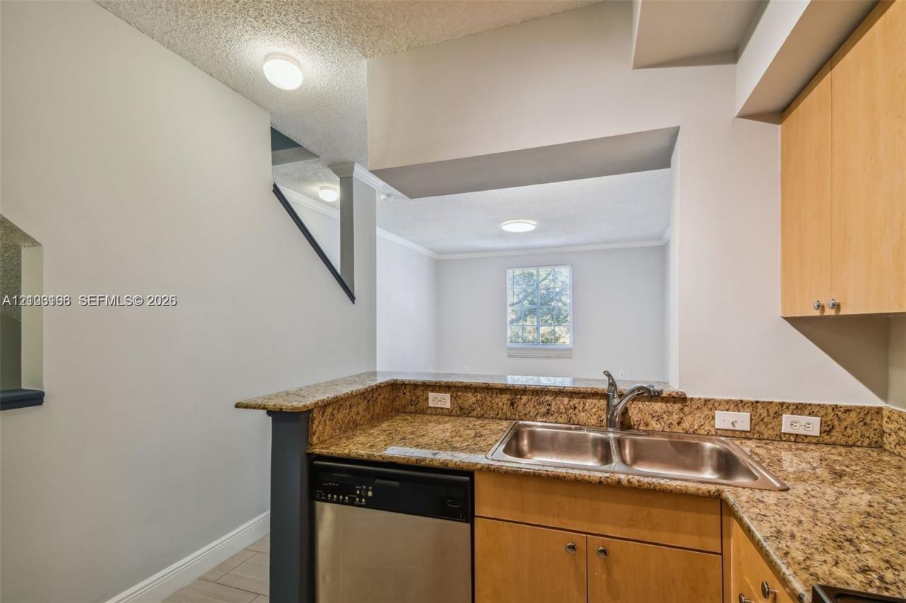 2945 NE 185th St , Unit 1407, Aventura, FL 33180 Photo