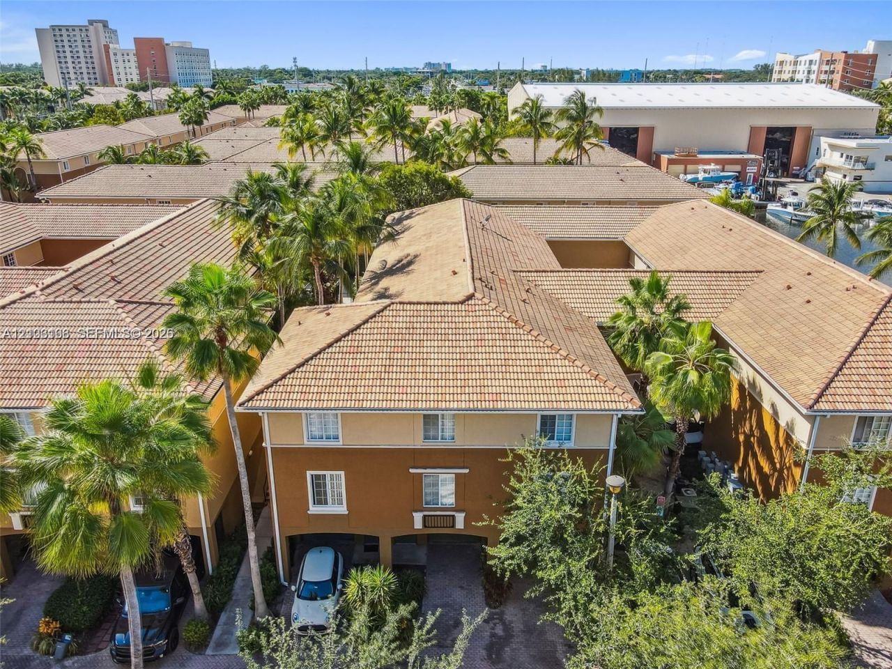 2945 NE 185th St , Unit 1407, Aventura, FL 33180 Photo