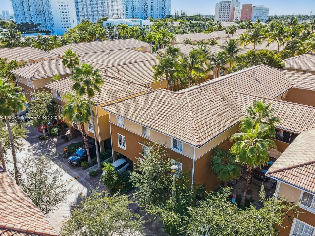 2945 NE 185th St , Unit 1407, Aventura, FL 33180 Photo