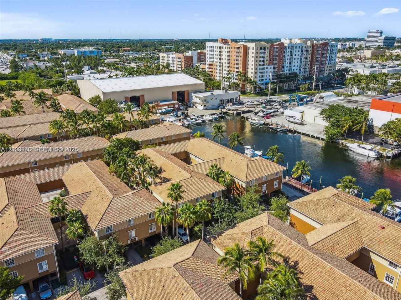 2945 NE 185th St , Unit 1407, Aventura, FL 33180 Photo