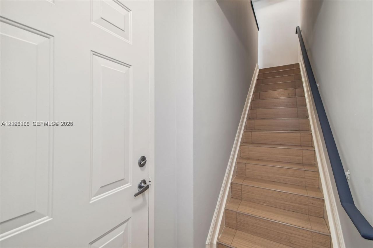 2945 NE 185th St , Unit 1407, Aventura, FL 33180 Photo