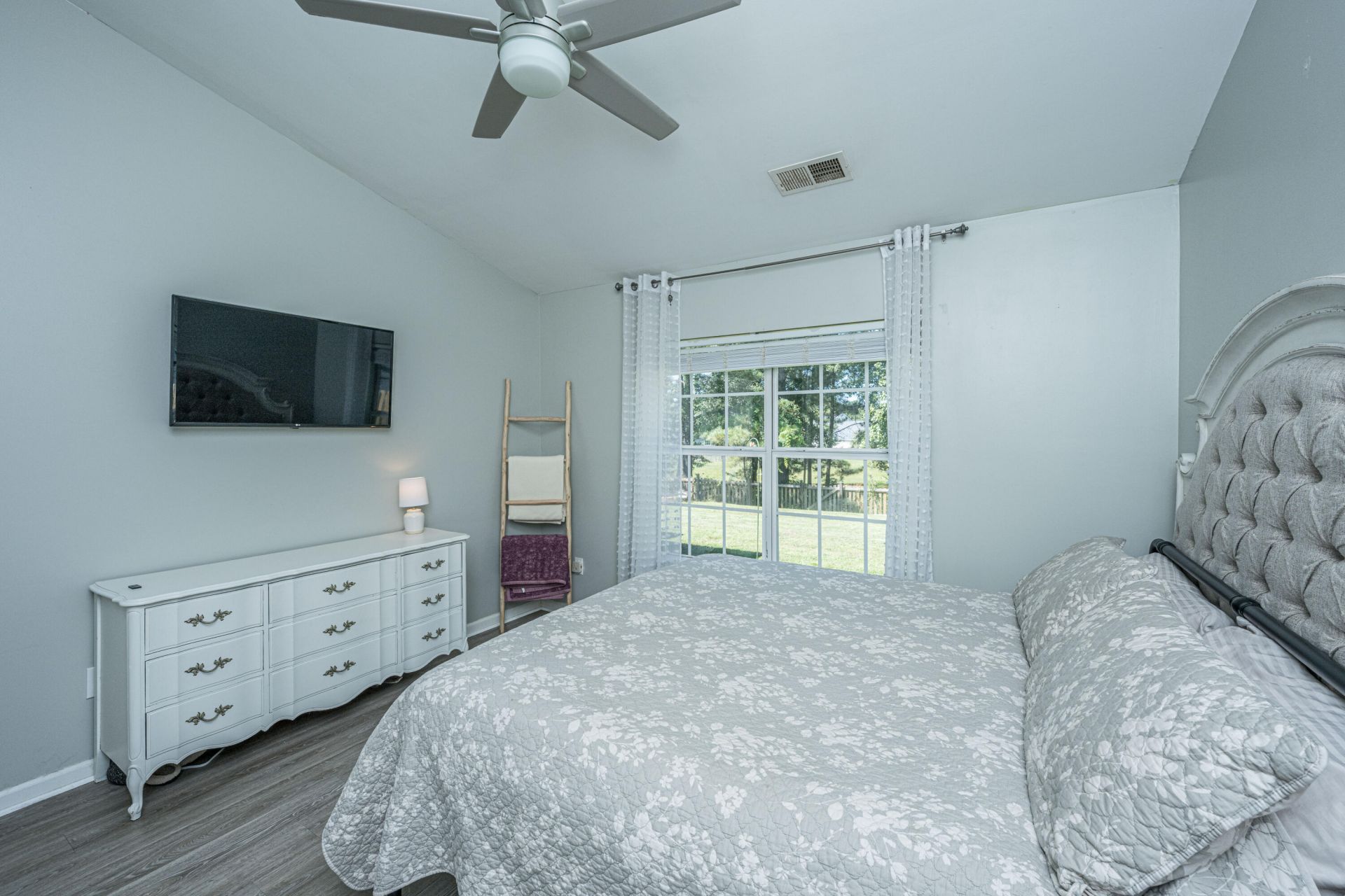 9832 Stockport Circle Photo 12