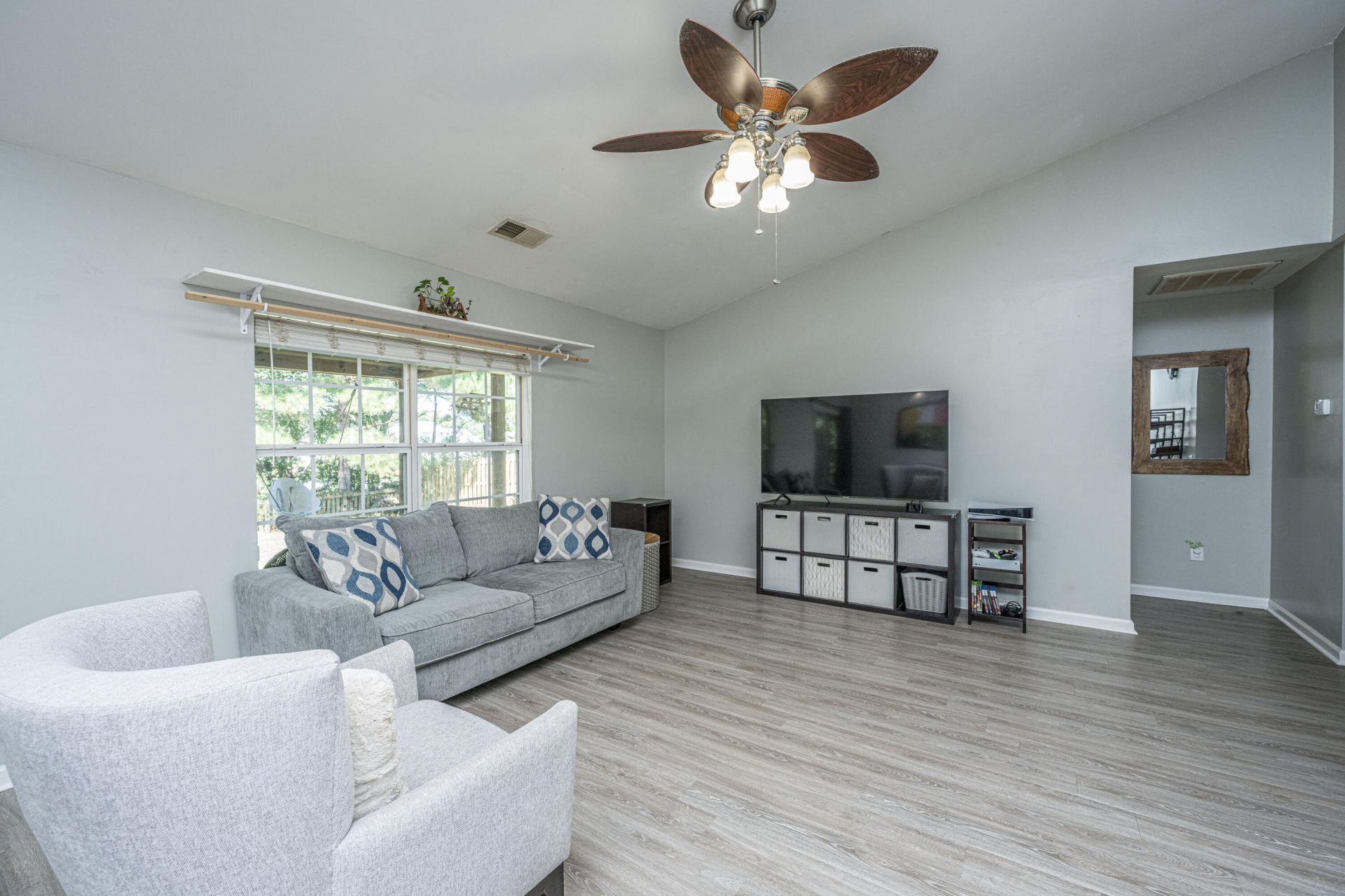 9832 Stockport Circle Photo 6