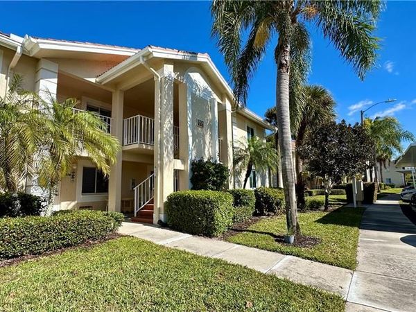 7824 Emerald CIR , Unit 104, NAPLES, FL 34109