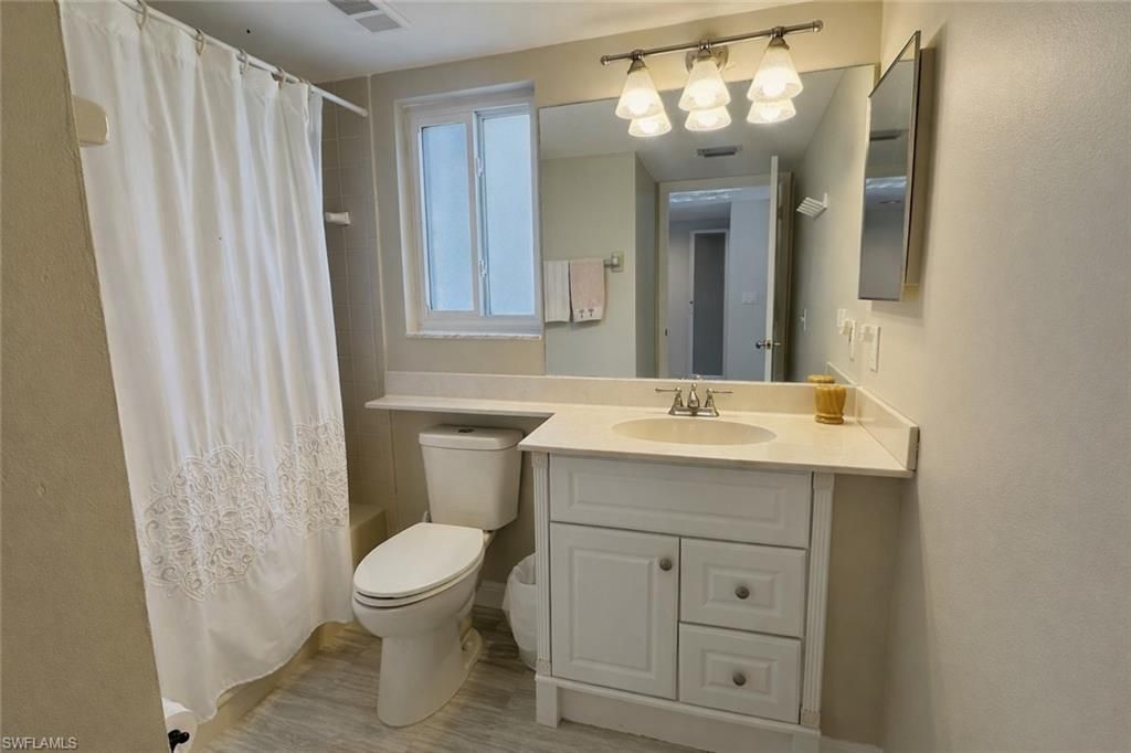 7824 Emerald Cir , Unit 104, Naples, FL 34109 Photo