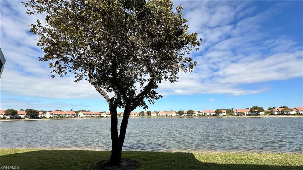7824 Emerald Cir , Unit 104, Naples, FL 34109 Photo