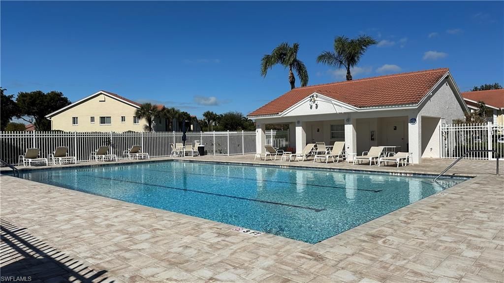7824 Emerald Cir , Unit 104, Naples, FL 34109 Photo