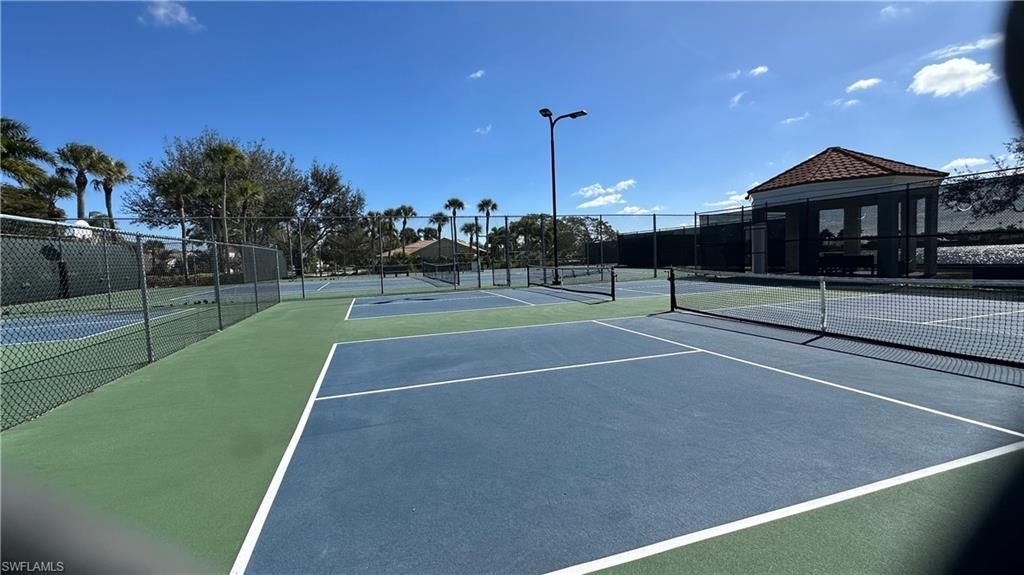 7824 Emerald Cir , Unit 104, Naples, FL 34109 Photo