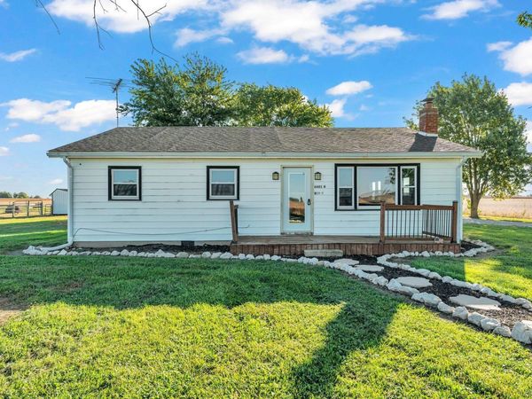 6685 N County Road 800 E, Forest, IN 46039