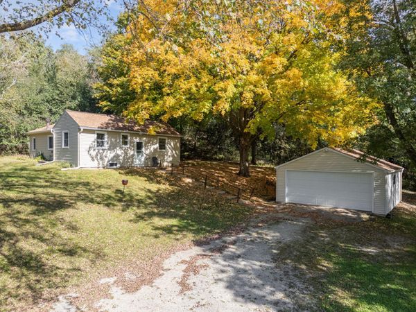 1240 Robin Lane SE, Rochester, MN 55904