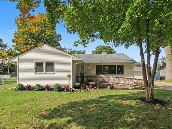 211 Emerson Avenue, Ypsilanti, MI 48198