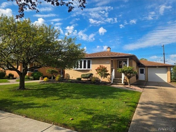 86 Jane Drive , Buffalo, NY 14227