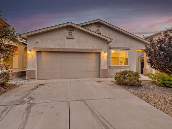 10735 Antler Tool Road SW, Albuquerque, NM 87121